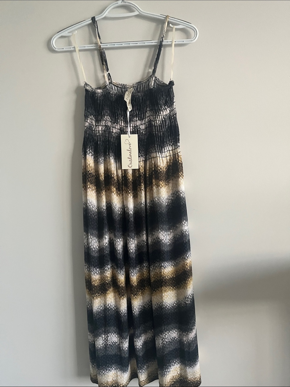NWT Women’s Black, White & Gold Patterned Maxi Dress - Sleeveless - Picture 5 of 5